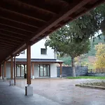 De 4*
