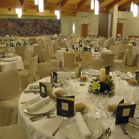 De Ξενοδοχείο 4*