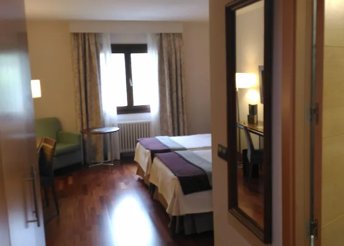 De ホテル ビジャフランカ・デル・ビエルソ