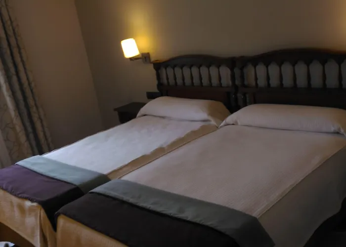 De 4* ビジャフランカ・デル・ビエルソ